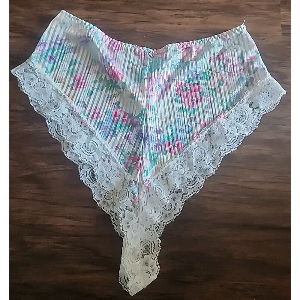 Vintage Ashley Taylor High Waisted Lingerie Floral White Lace Small Cheeky Vtg
